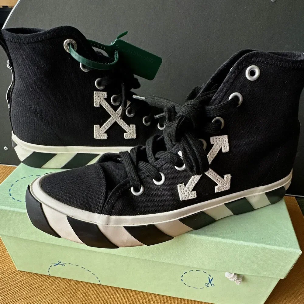 Off-White Vulc Sneaker Mid White/Black Canvas High-Top Lace-Up OMIA119C 41/8